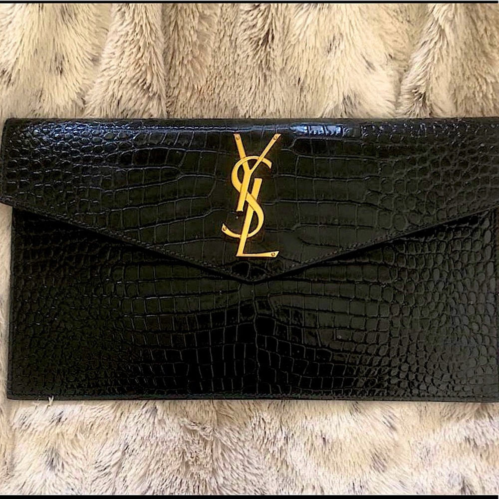 Gorgeous Authenic Yves Saint Laurent Clutch